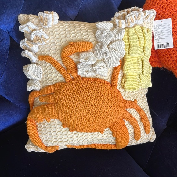 NEW WITH TAGS! Anthropologie hand crotcheted pillow - Picture 1 of 10